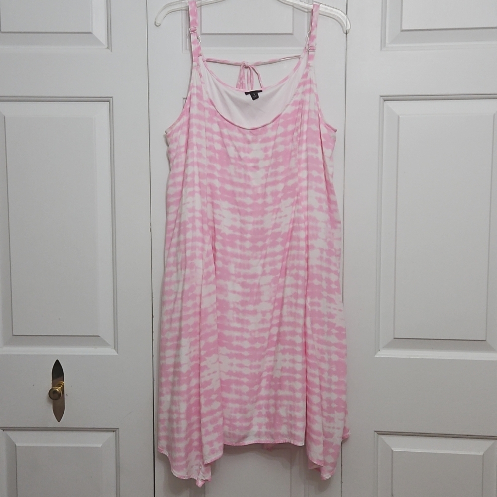 Torrid Plus Size Pink Tie-Dye Challis Hankerchief Dress/ 3X